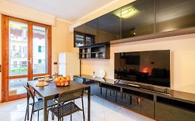 Comfortable Flat With Terraces